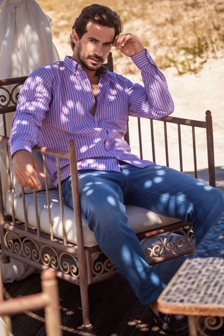 camisa, calças
