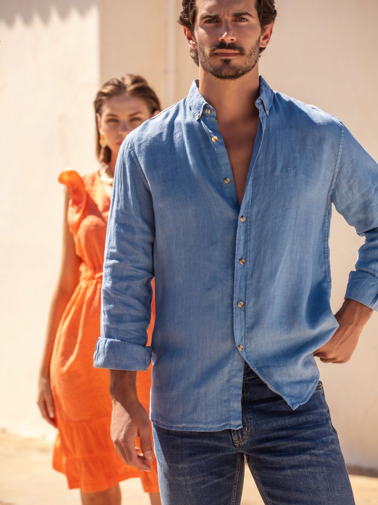 Calças de ganga, Camisa
