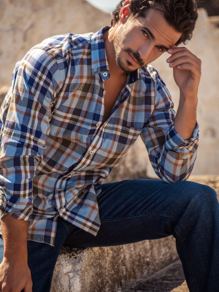 Calças de ganga, Camisa