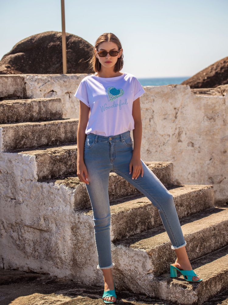 Calça de Ganga, T-shirt