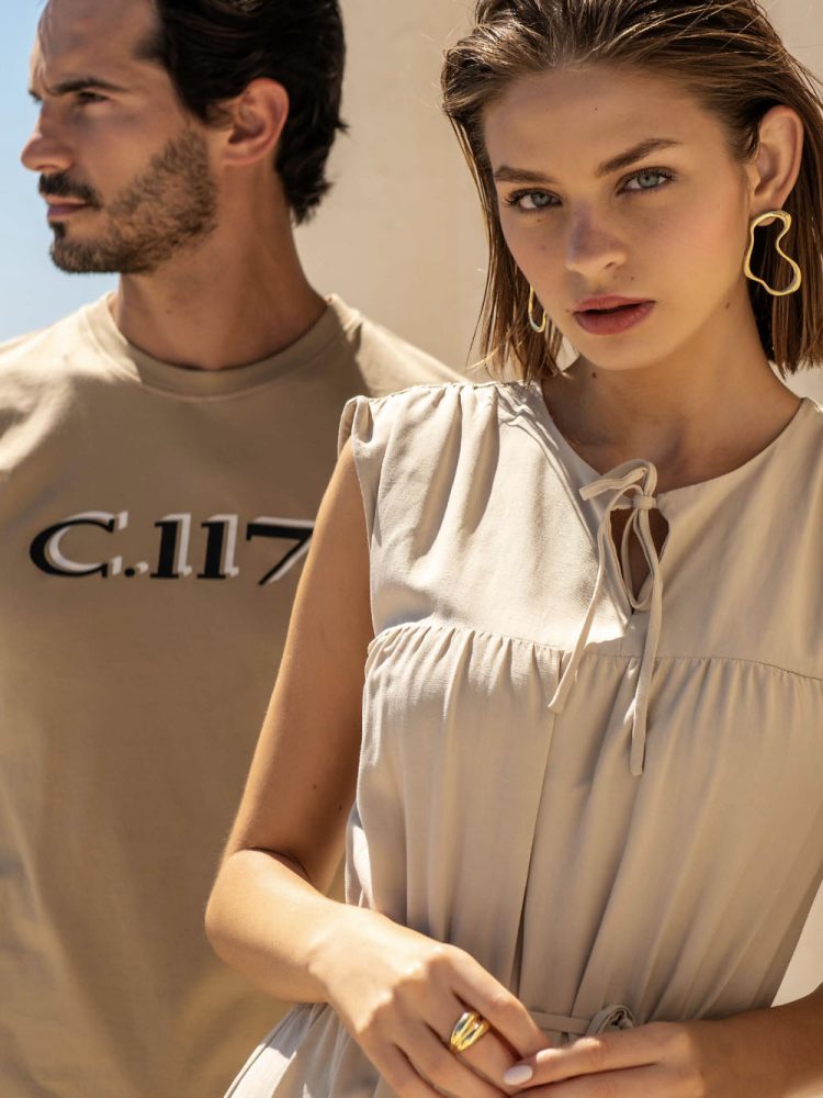 T - SHIRT